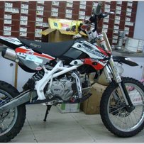 暴躁的 160 场地越野