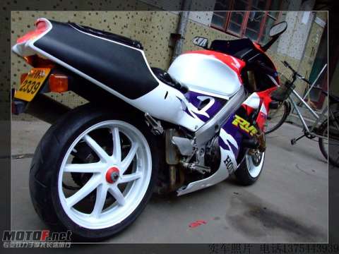 RVF35  9成新价钱少刀